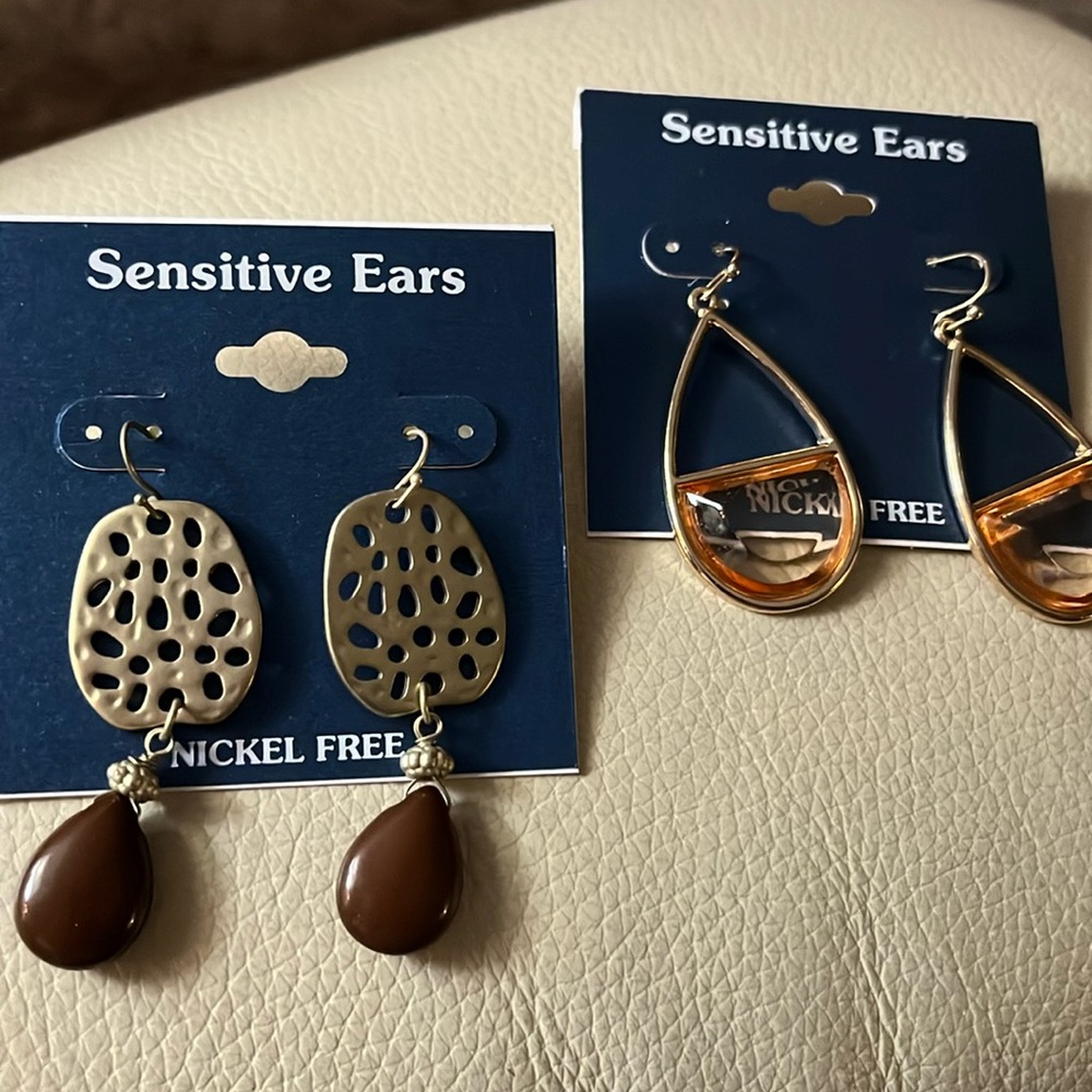 Two pair earrings!  Nice weight. Pretty! New!